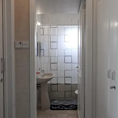 Mackenzie Flat Larnaca